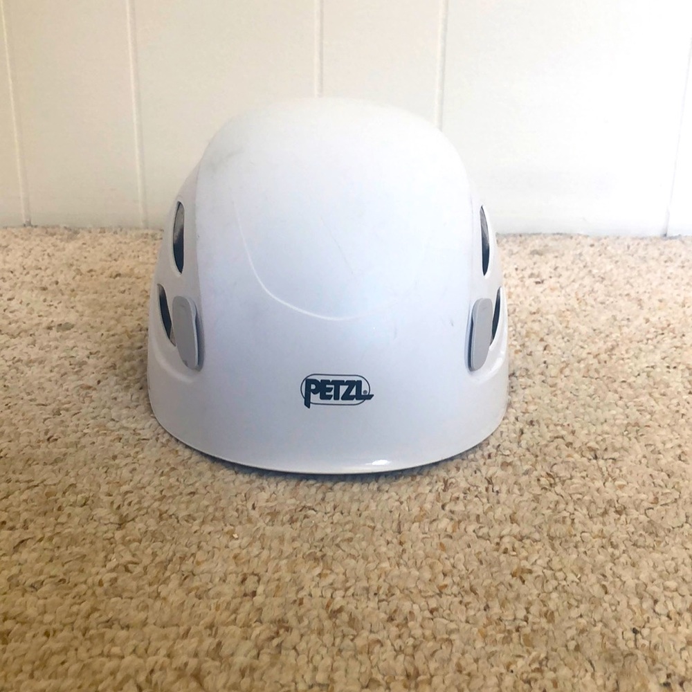 Women’s Petzl Borea climbing Helmet
